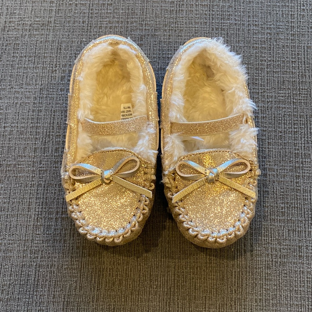 NWOT Cat & Jack Toddler Moccasin Slippers